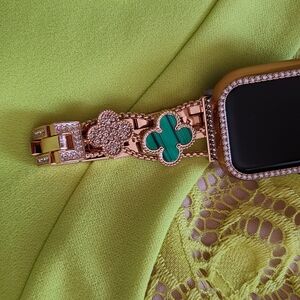 Elegant Gold and Green Bracelet Watch